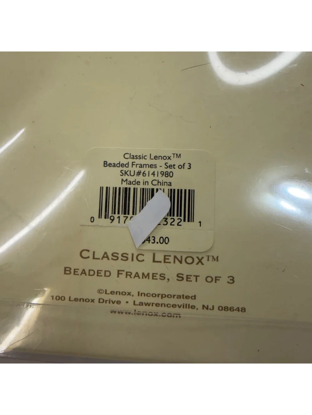 Lenox set of 3 picture frames new in box with damage to the package vintage y2k